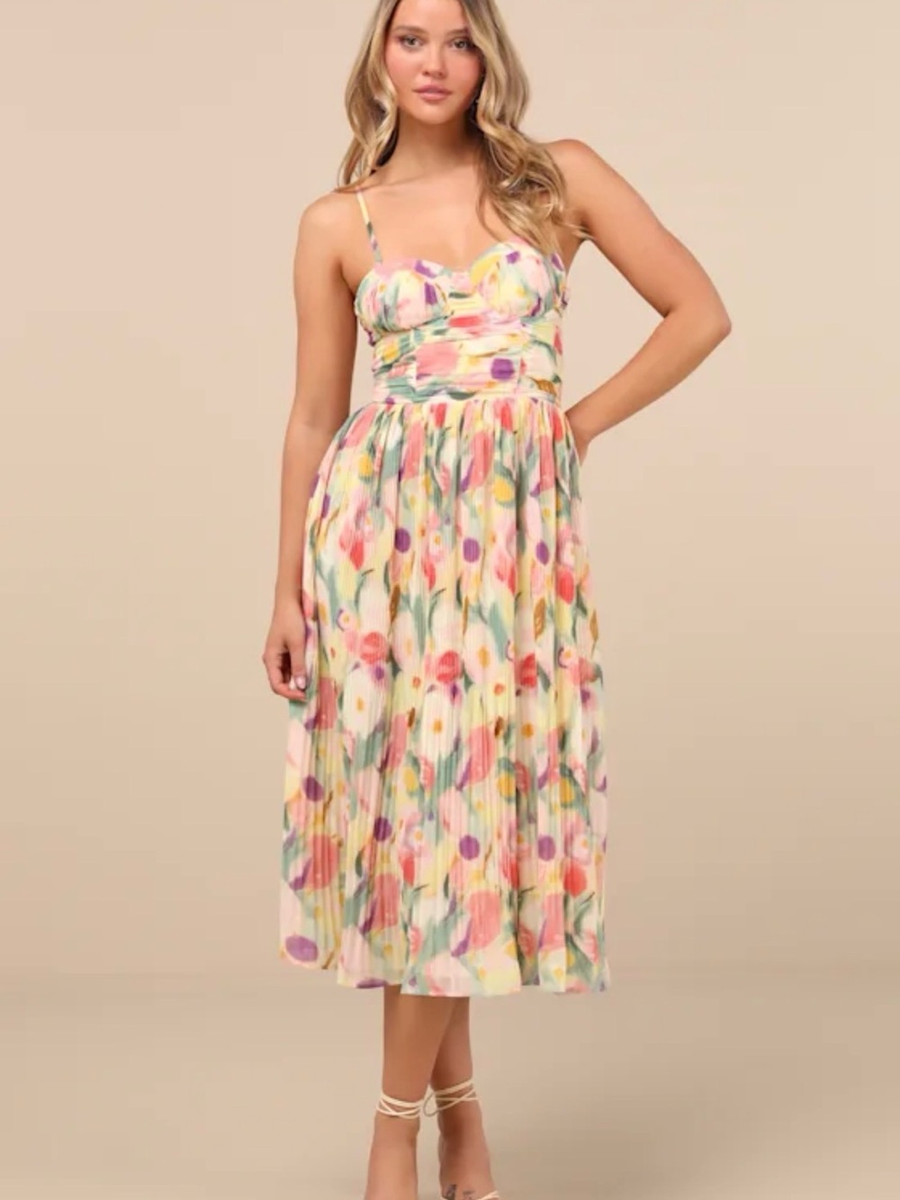 NWT Lulu’s Yellow S Abstract Floral Pleated Midi Dress